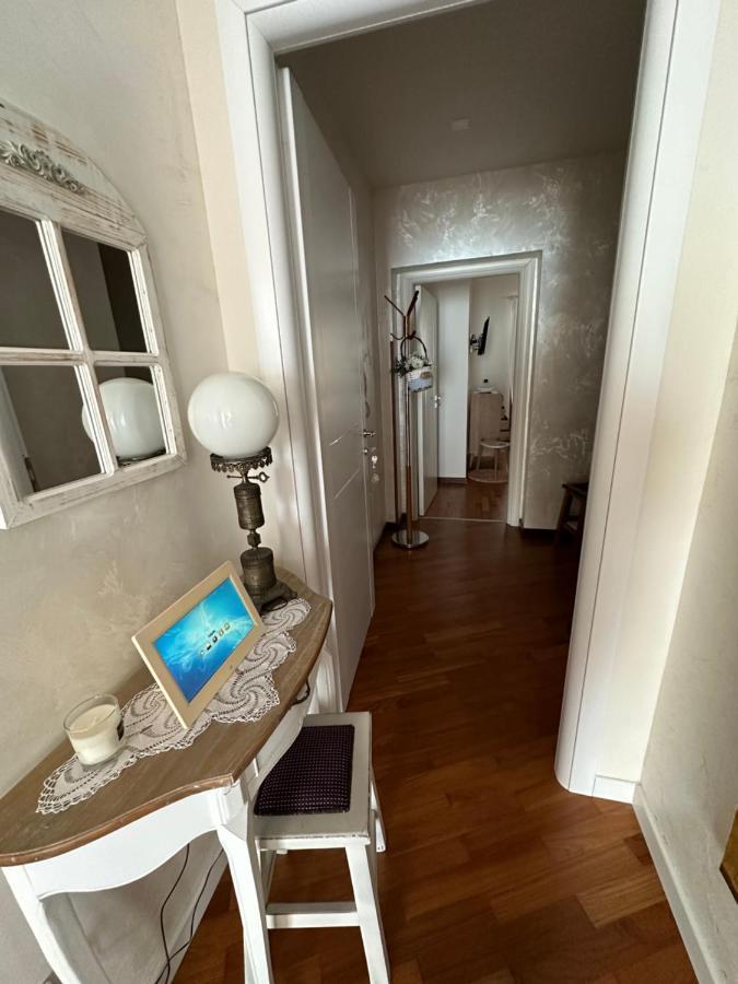 ויבו ואלנטיה מרינה B&B By Family L&G מראה חיצוני תמונה