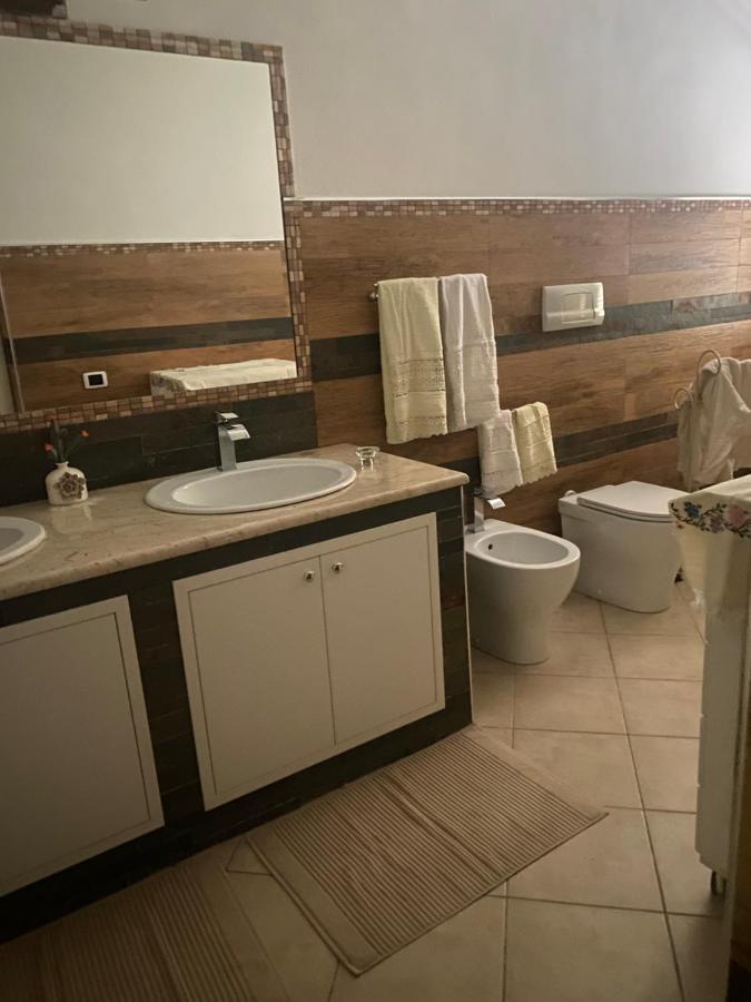 ויבו ואלנטיה מרינה B&B By Family L&G מראה חיצוני תמונה